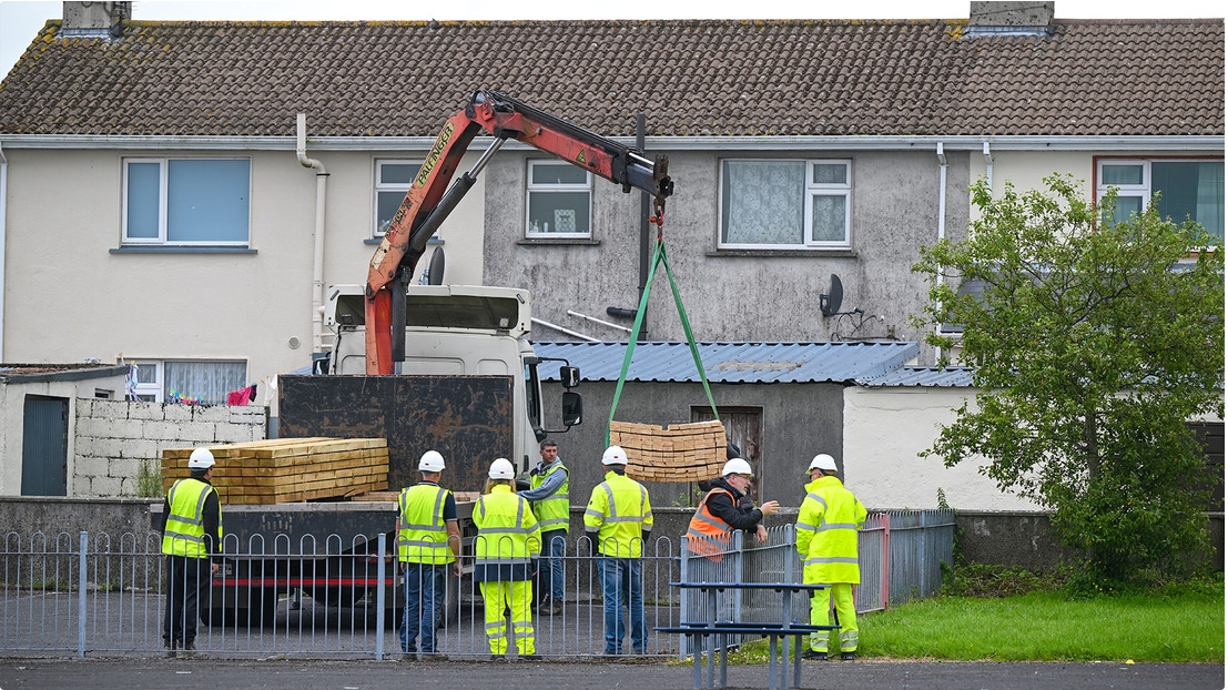 Excavaciones en el antiguo Hogar para Madres y Bebés Bon Secours. Tuam, Irlanda, 16 de junio de 2025. Charles McQuillan / Gettyimages.ru