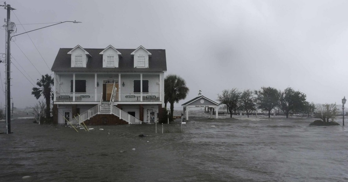Inundaciones durante el paso del huracán Florence por Swansboro, Estados Unidos, el 14 de septiembre de 2018. Tom Copeland / AP